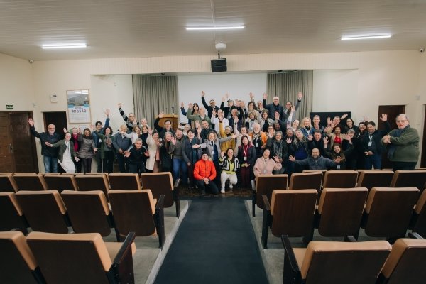 Oficina “Trabalha e Serve” reuniu trabalhadores e estudantes no CEEFA